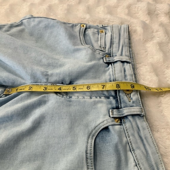 I.n.c. International Concepts Women's Skinny Light Wash Distressed Jean Size 4 - Picture 10 of 11